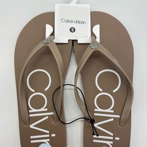 Women CK Calvin Klein Flip Flop Casual/Pool Sandals Size 9